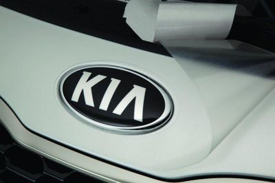 Kia Hood Protector, Clear Appliqué A7F24AU000