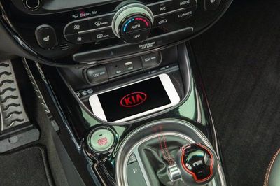 Kia Wireless Charger B2H58AP000