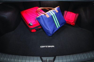 Kia Cargo Mat, Carpeted A8F12AU000