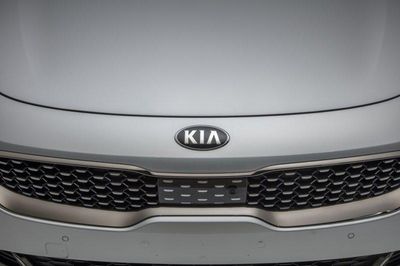 Kia Hood Protector, Clear Appliqué J5F24AU101