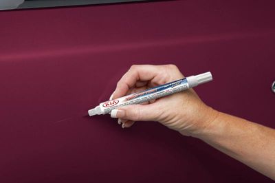Kia Touch-Up Paint Pen - Sangria Red M2R UA015TU5014M2RA