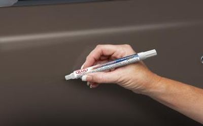 Kia Touch-up Paint Pen - Metal Bronze D0 UA006TU5014D0A