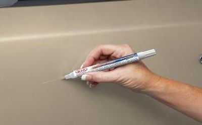 Kia Touch-up Paint Pen - Cashmere Beige J4 UA006TU5014J4A