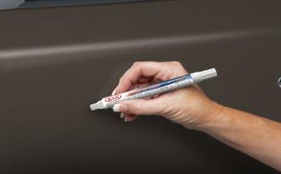 Kia Touch-up Paint Pen - Sand Track D5U UA011TU5014D5UA