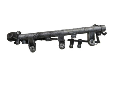 Kia Sportage Fuel Rail - 0K01C13151B