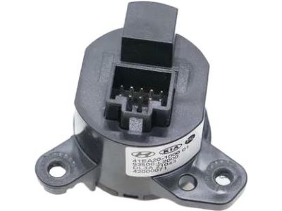Kia 81900L3A00