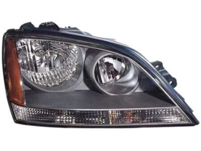 2003 Kia Sorento Headlight - 921023E140