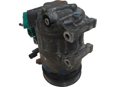 2009 Kia Sorento A/C Compressor - 977011U100