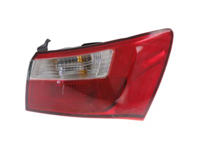 2013 Kia Rio Tail Light - 924021W000