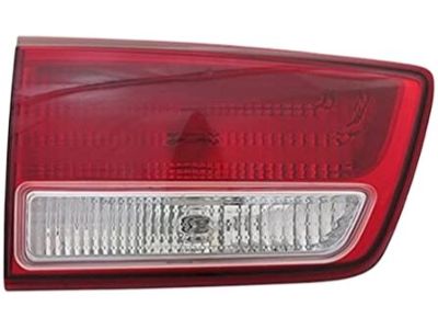 2017 Kia Sedona Back Up Light - 92405A9000