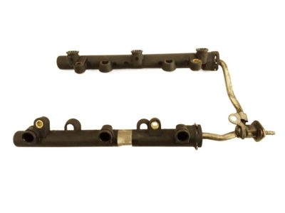 Kia Sedona Fuel Rail - 353043C300