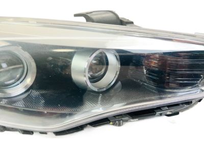 Kia 921023R530 Passenger Side Headlight Assembly