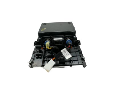 Kia 96120D4000 AUX & USB Jack Assembly 96120D4000 Kia AUX & USB Jack Assembly Product Photo 1 of 2