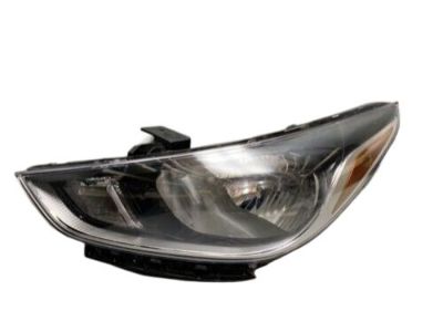 Kia 92101H9210 Driver Side Headlight Assembly