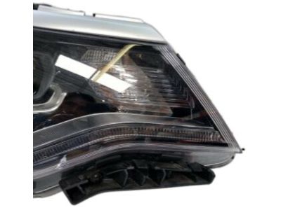 Kia 92102A8310 Passenger Side Headlight Assembly