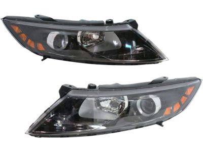 Kia 921022T121 Passenger Side Headlight Assembly